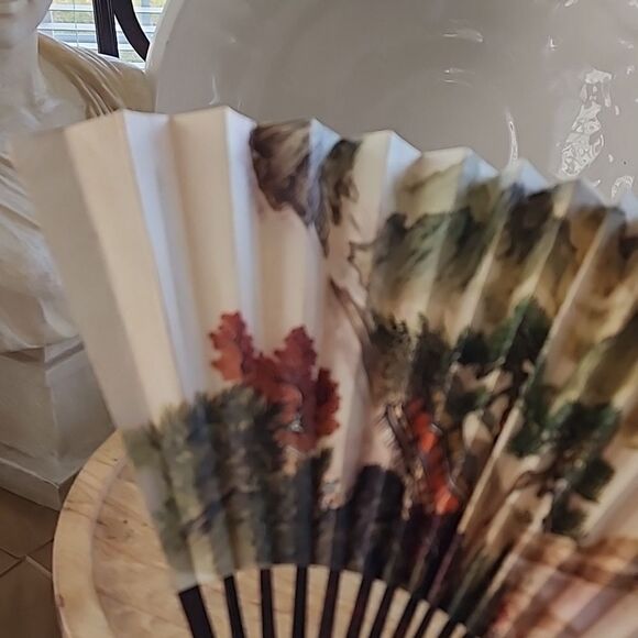 Vintage Bamboo Wood and Paper Landscape Figural, Scenery and Pagodas Fan - Picture 6 of 9